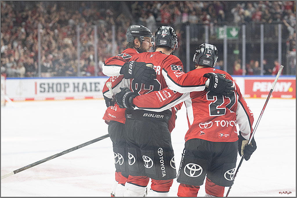 PENNY DEL 1 - Playoff Halbfinale; Kölner Haie - ERC Ingolstadt; Köln, 04.04.2025