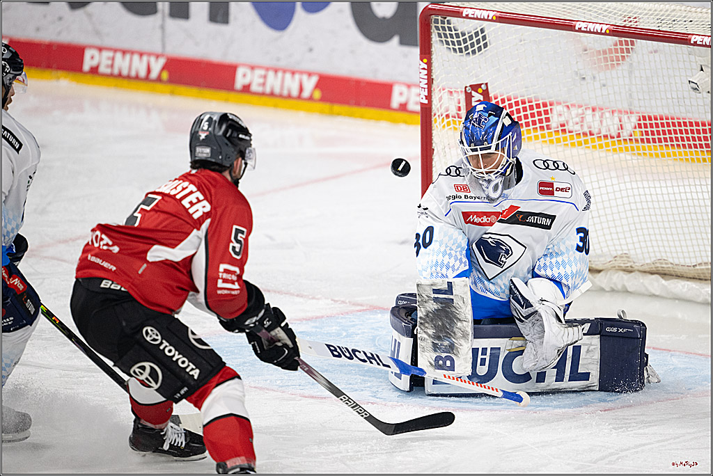 PENNY DEL 1 - Playoff Halbfinale; Kölner Haie - ERC Ingolstadt; Köln, 09.04.2025