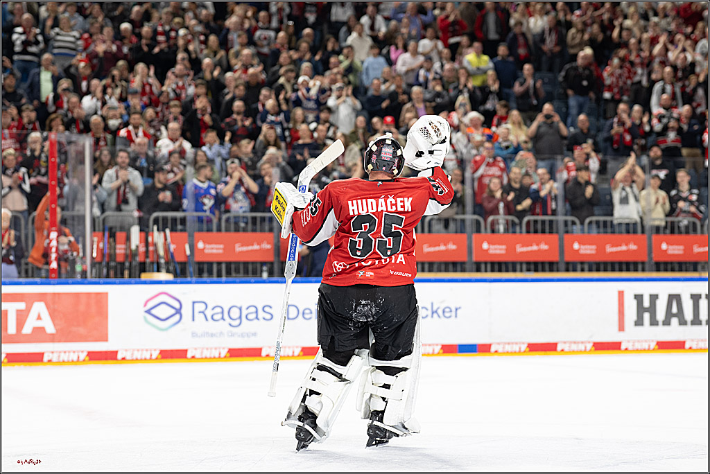 PENNY DEL 1 - Playoff Halbfinale; Kölner Haie - ERC Ingolstadt; Köln, 09.04.2025