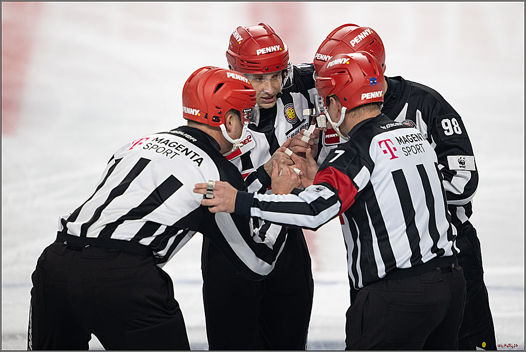 PENNY DEL 1 - Playoff Finale; Kölner Haie - Eisbären Berlin; Köln, 23.04.2025