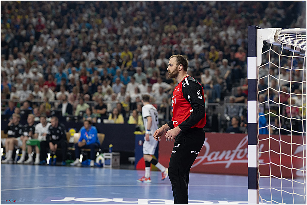 DHB-Pokal Lidl-F4 - THW Kiel - Rhein-Neckar Löwen; Köln, 12.04.2025