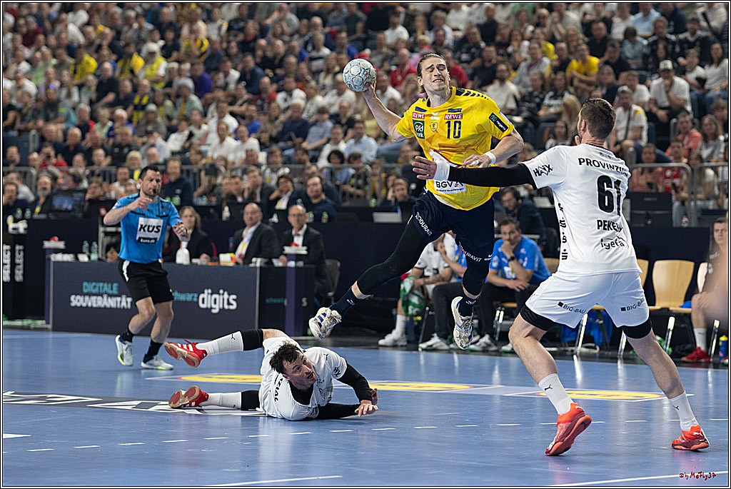 DHB-Pokal Lidl-F4 - THW Kiel - Rhein-Neckar Löwen; Köln, 12.04.2025