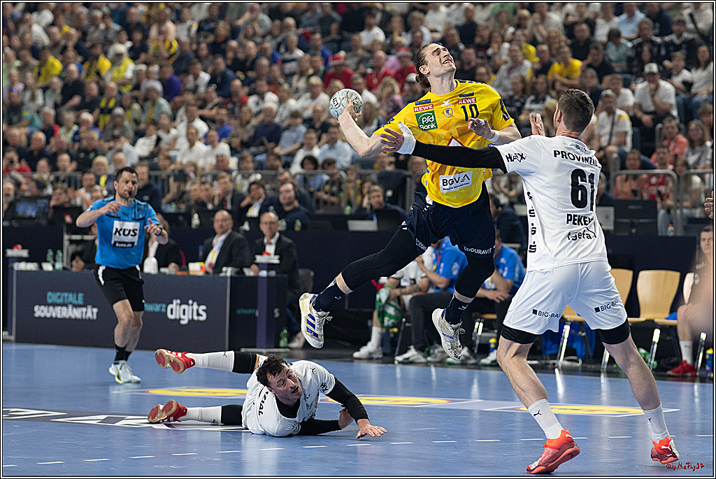 DHB-Pokal Lidl-F4 - THW Kiel - Rhein-Neckar Löwen; Köln, 12.04.2025