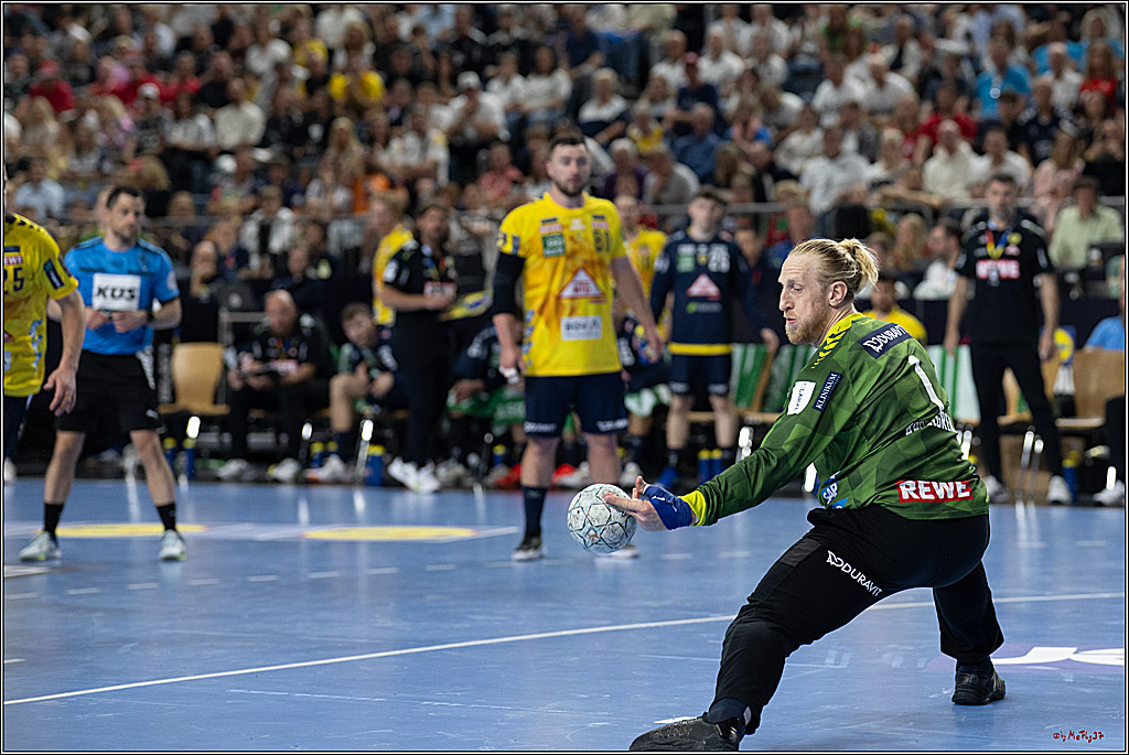 DHB-Pokal Lidl-F4 - THW Kiel - Rhein-Neckar Löwen; Köln, 12.04.2025