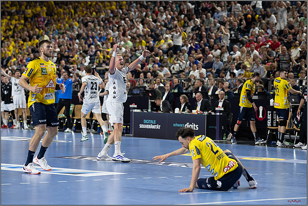 DHB-Pokal Lidl-F4 - THW Kiel - Rhein-Neckar Löwen; Köln, 12.04.2025