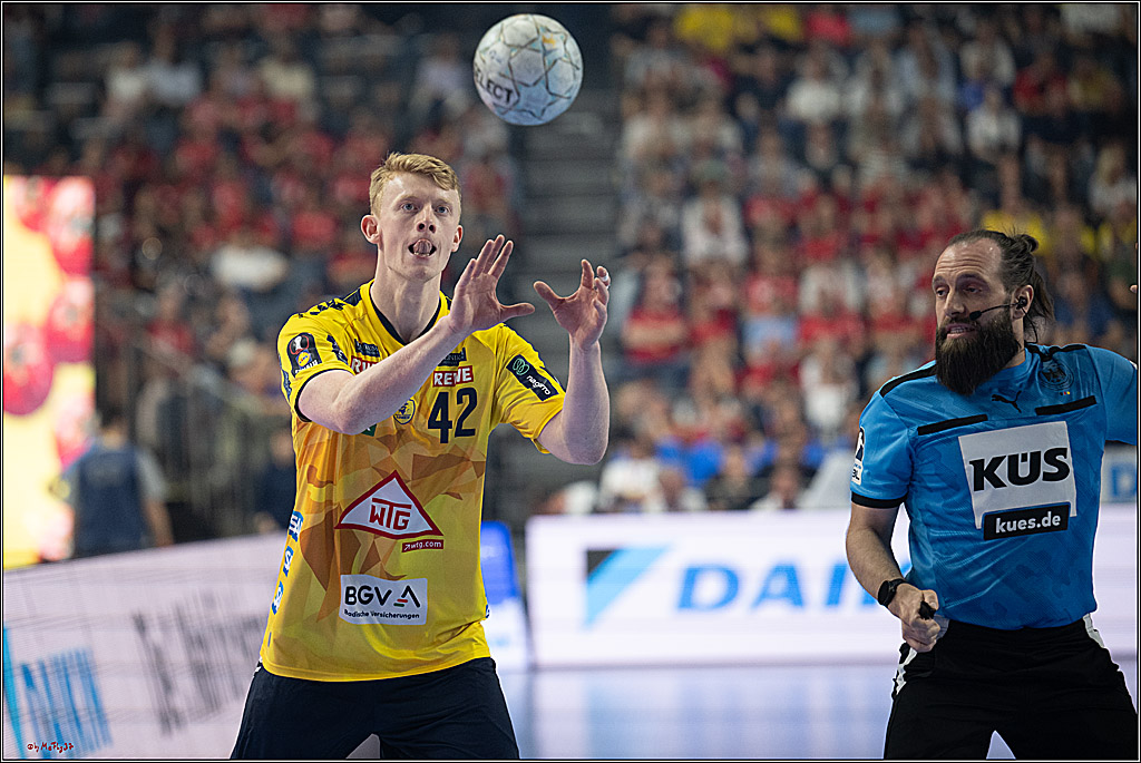 DHB-Pokal Lidl-F4 - THW Kiel - Rhein-Neckar Löwen; Köln, 12.04.2025