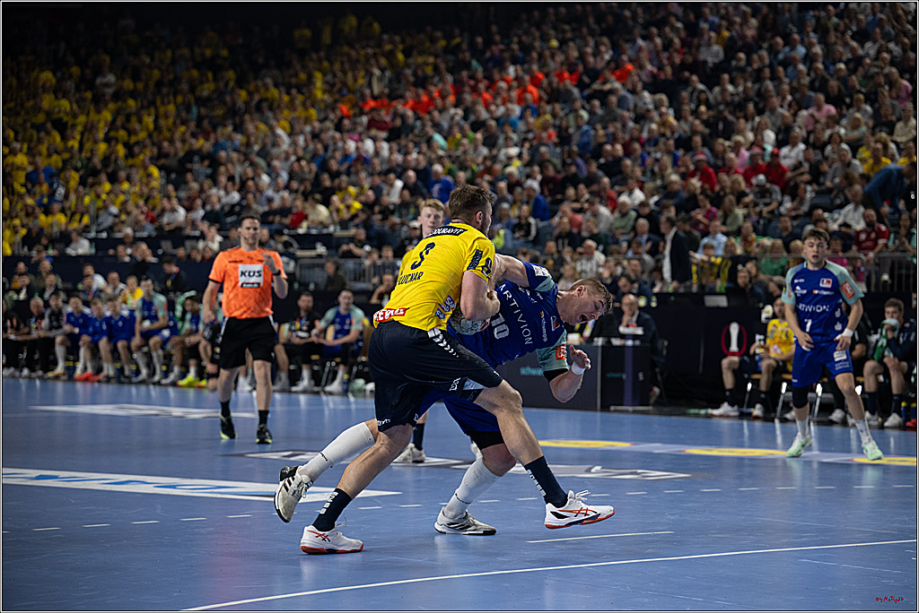 DHB-Pokal Lidl-F4  Spiel um 3. Platz - Rhein-Neckar Löwen - HBW Balingen-Weilstetten; Köln, 13.04.2025