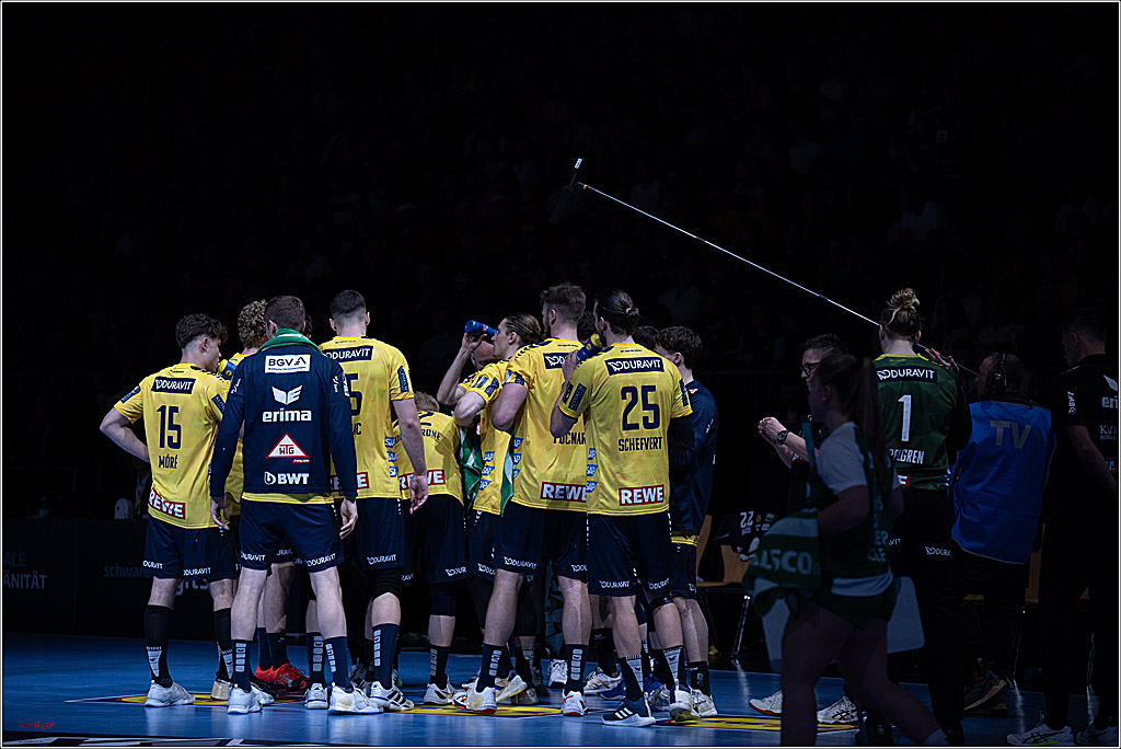 DHB-Pokal Lidl-F4  Spiel um 3. Platz - Rhein-Neckar Löwen - HBW Balingen-Weilstetten; Köln, 13.04.2025