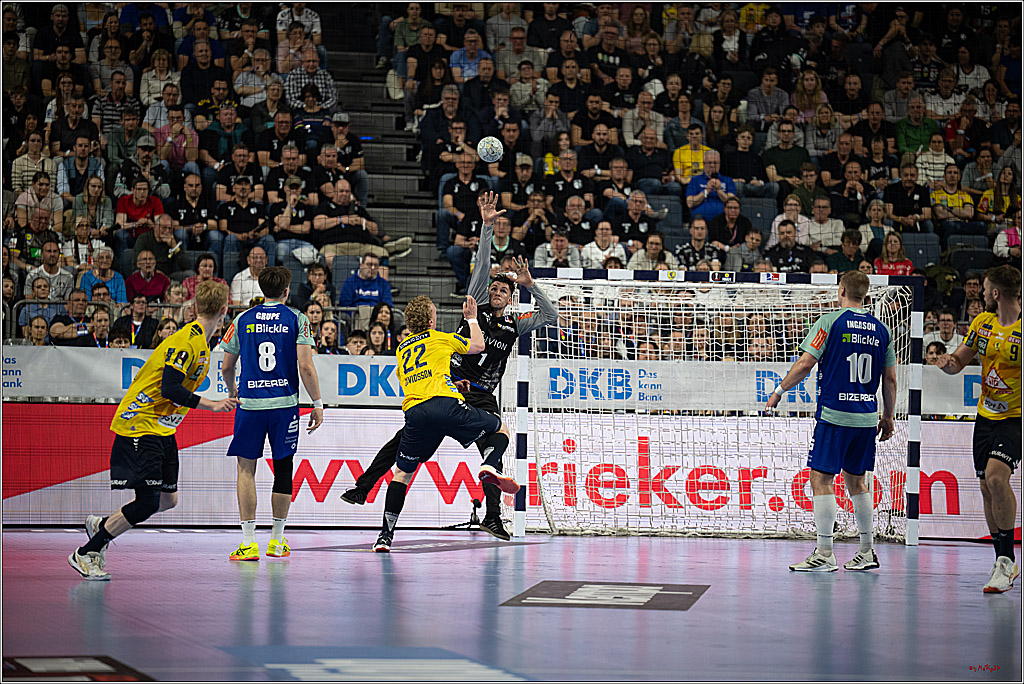 DHB-Pokal Lidl-F4  Spiel um 3. Platz - Rhein-Neckar Löwen - HBW Balingen-Weilstetten; Köln, 13.04.2025