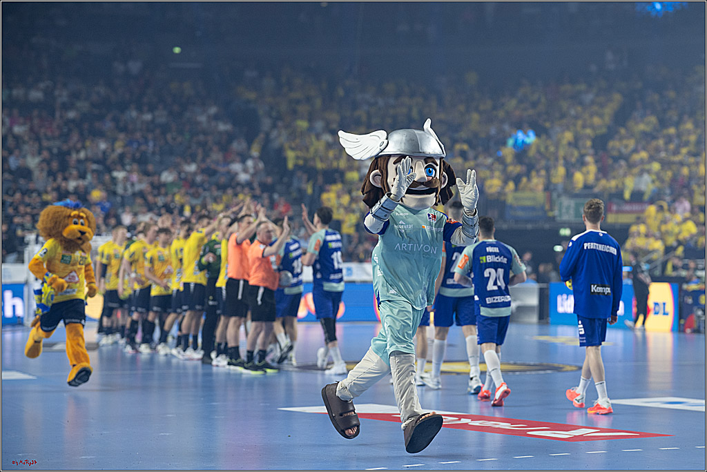 DHB-Pokal Lidl-F4  Spiel um 3. Platz - Rhein-Neckar Löwen - HBW Balingen-Weilstetten; Köln, 13.04.2025