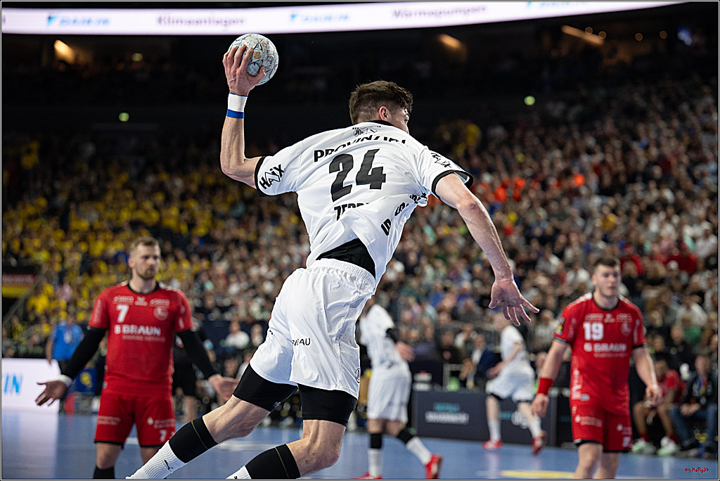 DHB-Pokal Lidl-F4  Finale - THW Kiel - MT Melsungen; Köln, 13.04.2025