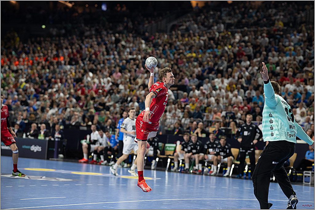 DHB-Pokal Lidl-F4  Finale - THW Kiel - MT Melsungen; Köln, 13.04.2025