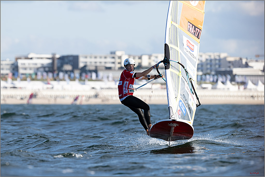 PWA 2024 - Slalom Foil - Man and Woman; Sylt, 02.10.2024