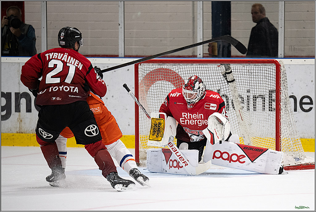 PENNY DEL; Testspiel Koelner Haie - Tappara Tempere; Koeln, 14.08.2025