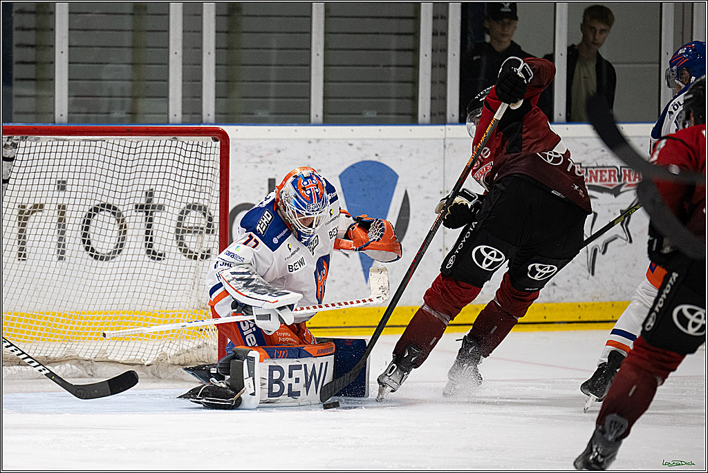 PENNY DEL; Testspiel Koelner Haie - Tappara Tempere; Koeln, 14.08.2025