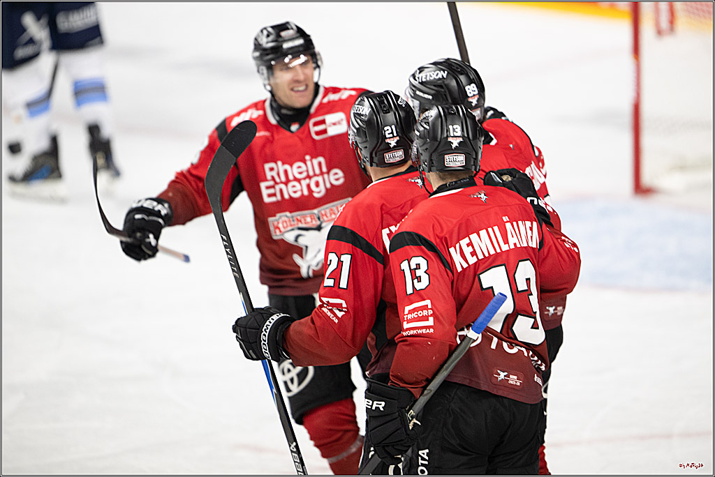 PENNY DEL 1; Kölner Haie - ERC Ingolstadt; Köln, 10.10.2025