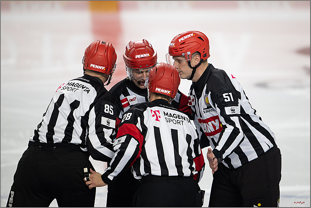 PENNY DEL 1; Kölner Haie - ERC Ingolstadt; Köln, 10.10.2025