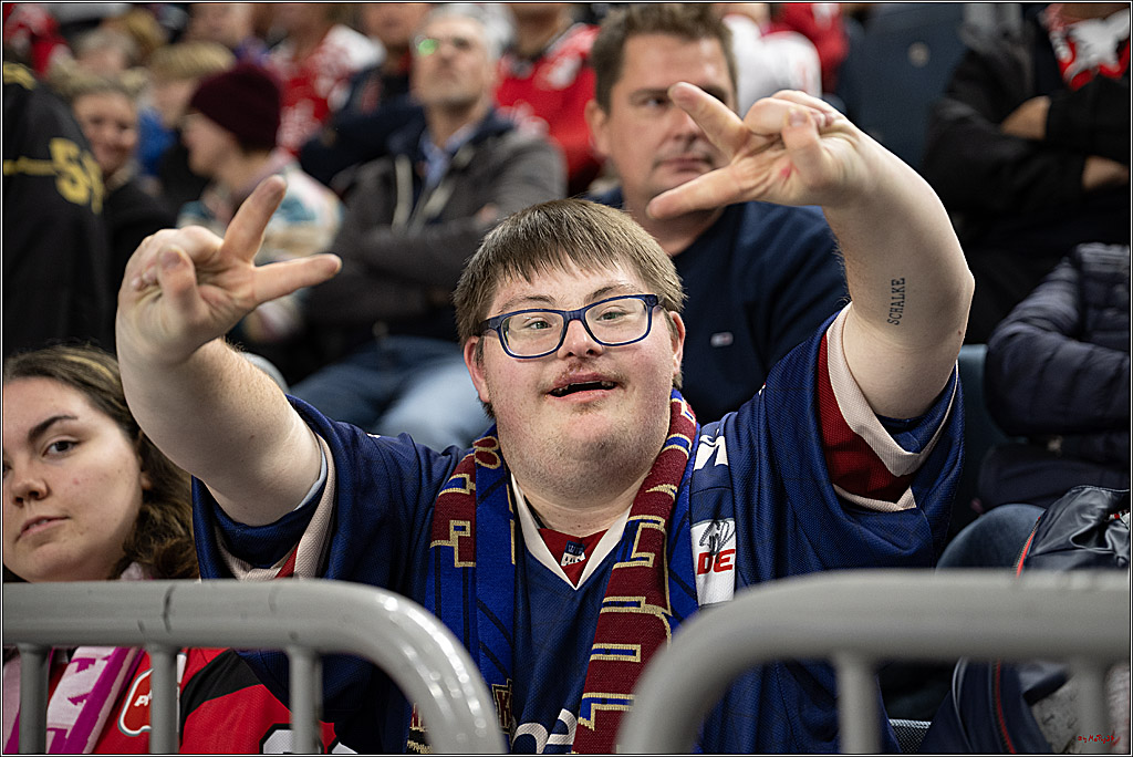 PENNY DEL 1; Kölner Haie - ERC Ingolstadt; Köln, 10.10.2025