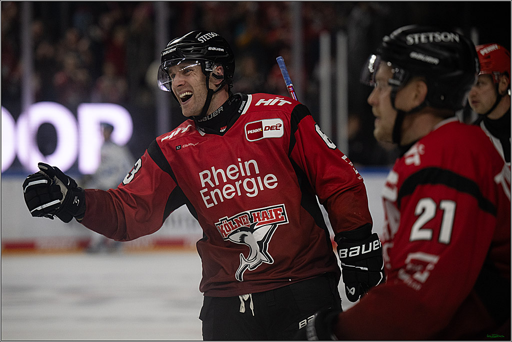 PENNY DEL 1; Koelner Haie - ERC Ingolstadt; Koeln, 10.10.2025