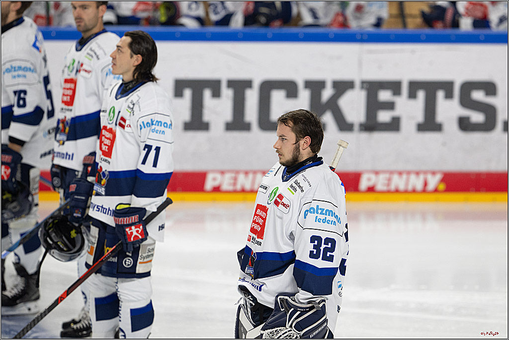 PENNY DEL 1; Kölner Haie - Iserlohn Roosters; Köln, 12.10.2025