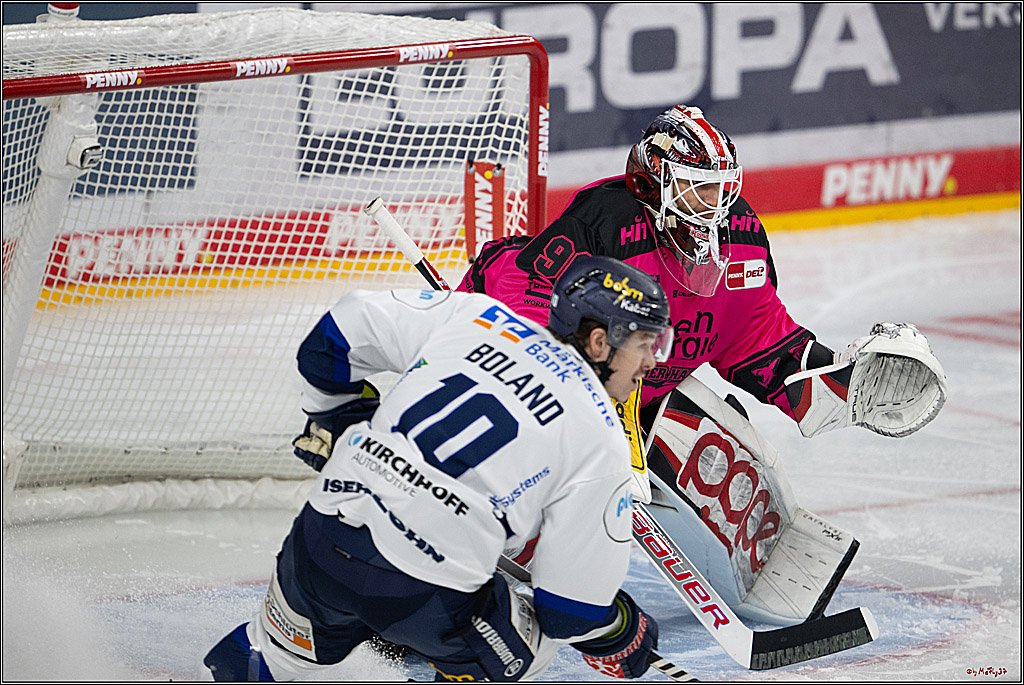 PENNY DEL 1; Kölner Haie - Iserlohn Roosters; Köln, 12.10.2025