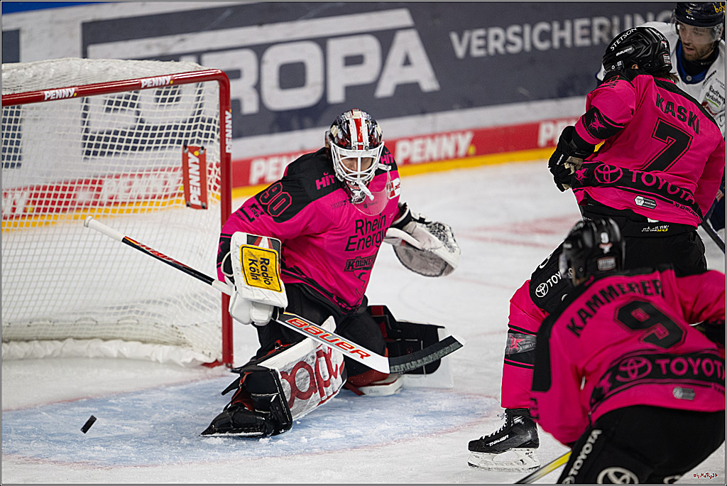 PENNY DEL 1; Kölner Haie - Iserlohn Roosters; Köln, 12.10.2025
