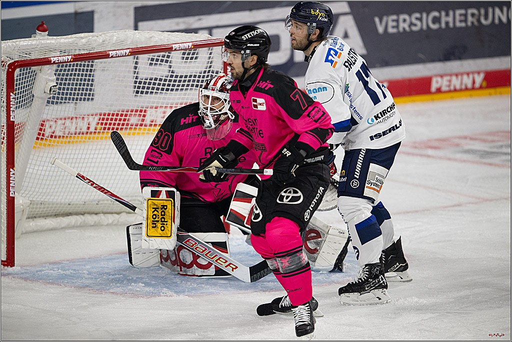 PENNY DEL 1; Kölner Haie - Iserlohn Roosters; Köln, 12.10.2025