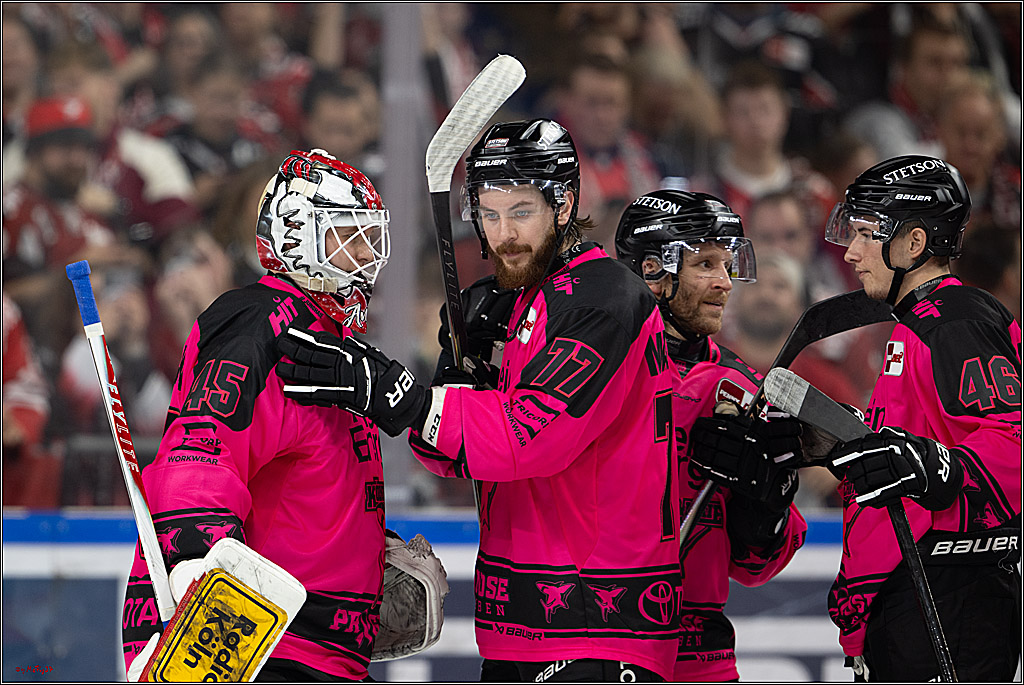PENNY DEL 1; Kölner Haie - Iserlohn Roosters; Köln, 12.10.2025