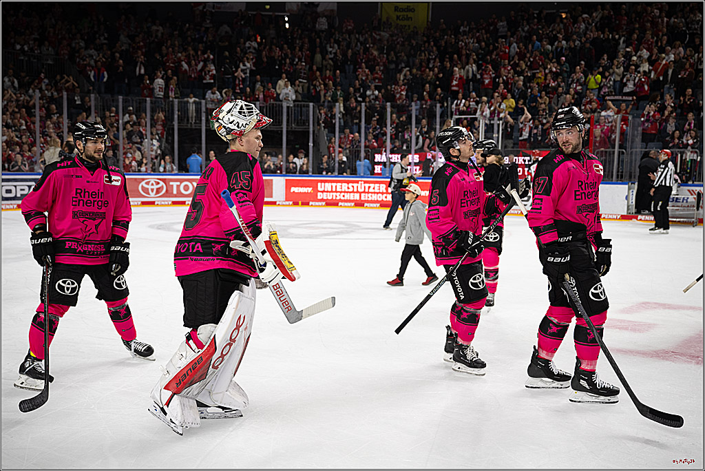 PENNY DEL 1; Kölner Haie - Iserlohn Roosters; Köln, 12.10.2025