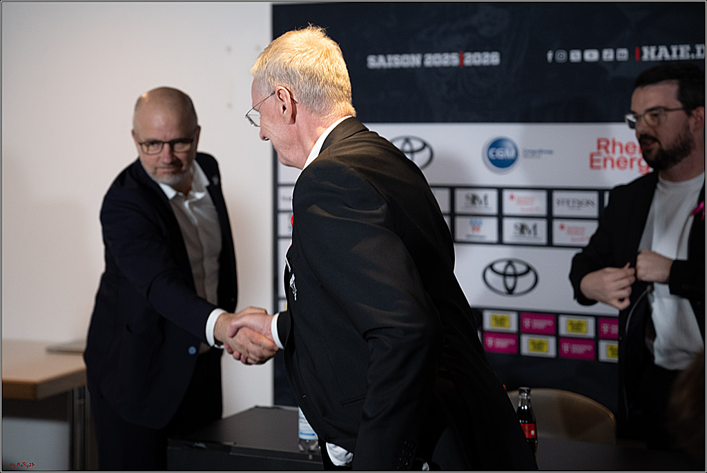 PENNY DEL 1; Kölner Haie - Iserlohn Roosters; Köln, 12.10.2025