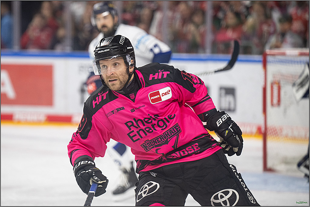 PENNY DEL 1; Koelner Haie - Iserlohn Roosters; Koeln, 12.10.2025