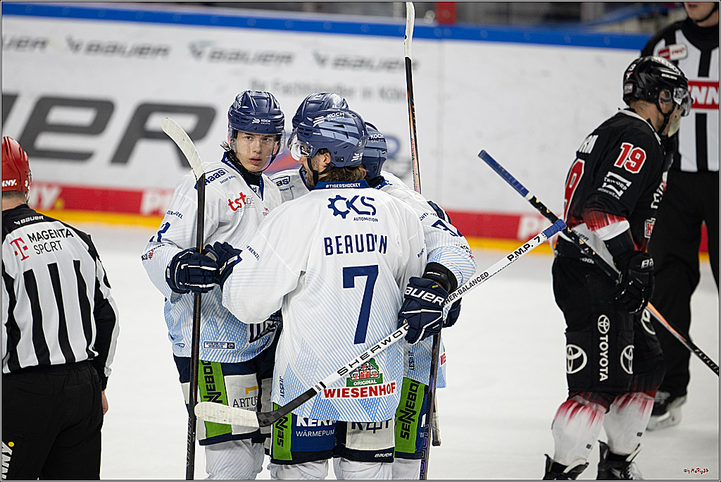 PENNY DEL 1; Kölner Haie - Straubing Tigers; Köln, 19.10.2025