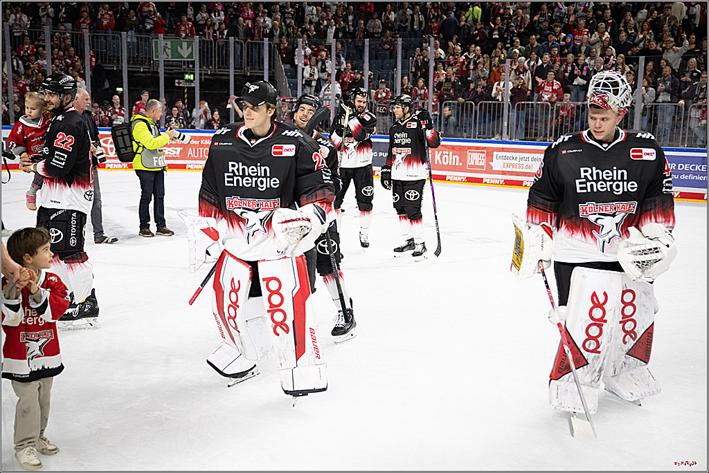 PENNY DEL 1; Kölner Haie - Straubing Tigers; Köln, 19.10.2025