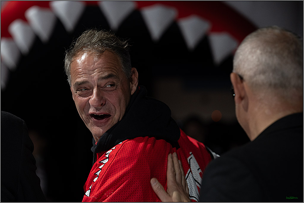 PENNY DEL 1; Koelner Haie - Straubing Tigers; Koeln, 19.10.2025