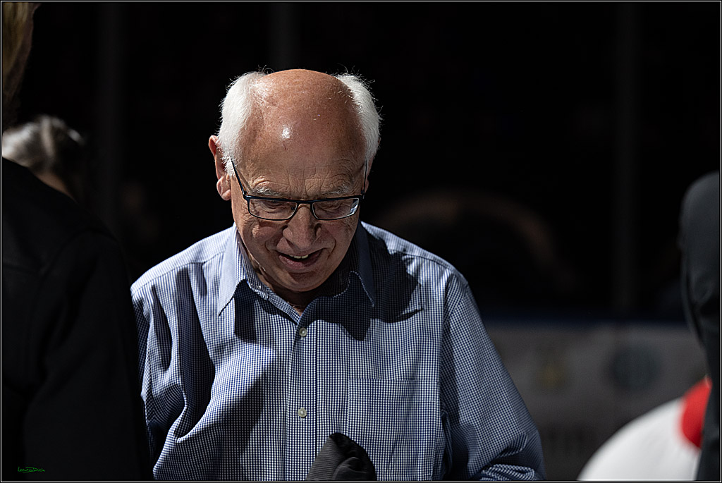 PENNY DEL 1; Koelner Haie - Straubing Tigers; Koeln, 19.10.2025