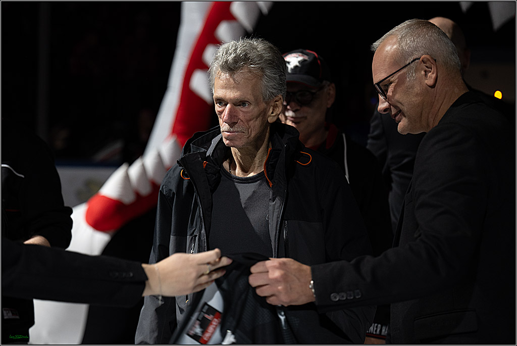 PENNY DEL 1; Koelner Haie - Straubing Tigers; Koeln, 19.10.2025