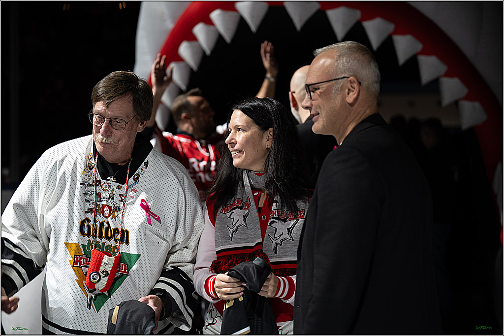 PENNY DEL 1; Koelner Haie - Straubing Tigers; Koeln, 19.10.2025