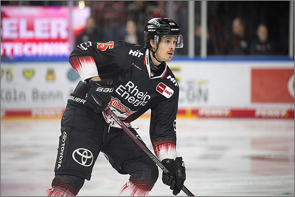 PENNY DEL 1; Koelner Haie - Straubing Tigers; Koeln, 19.10.2025