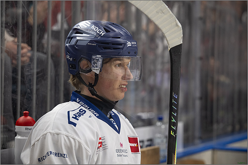 PENNY DEL 1; Koelner Haie - Straubing Tigers; Koeln, 19.10.2025