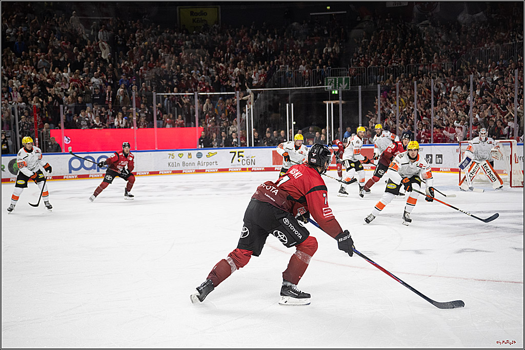PENNY DEL 1; Kölner Haie - Löwen Frankfurt; Köln, 26.10.2025