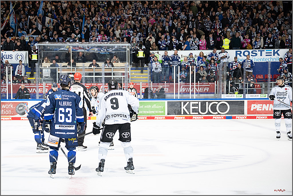 PENNY DEL 1; Iserlohn Roosters - Kölner Haie; Iserlohn, 28.10.2025