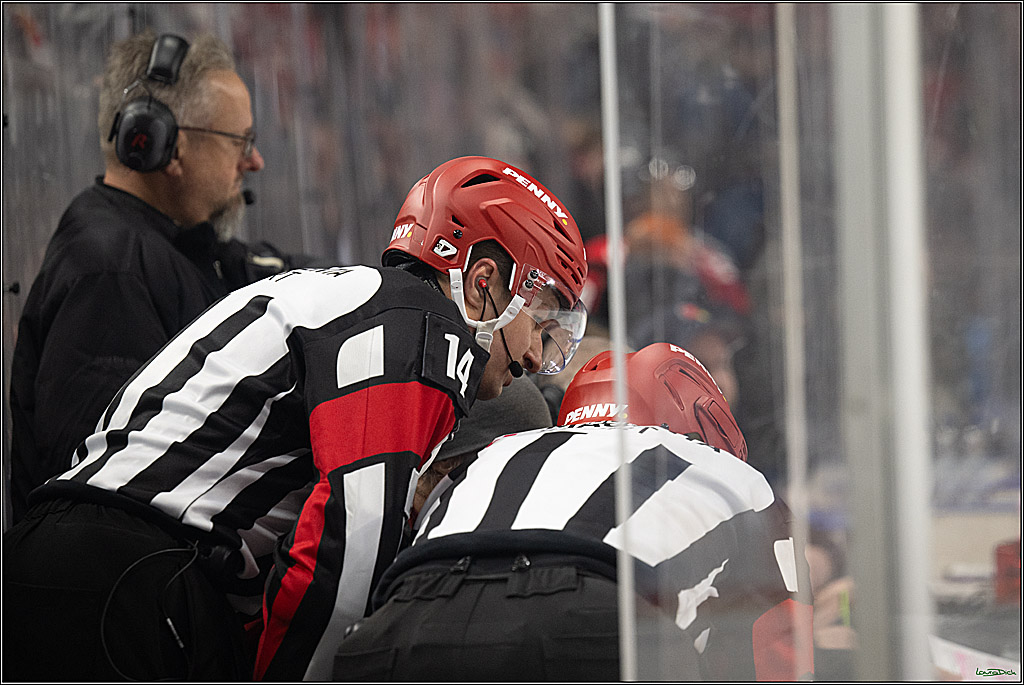 PENNY DEL 1; Kölner Haie - Augsburger Panther; Koeln, 21.11.2025