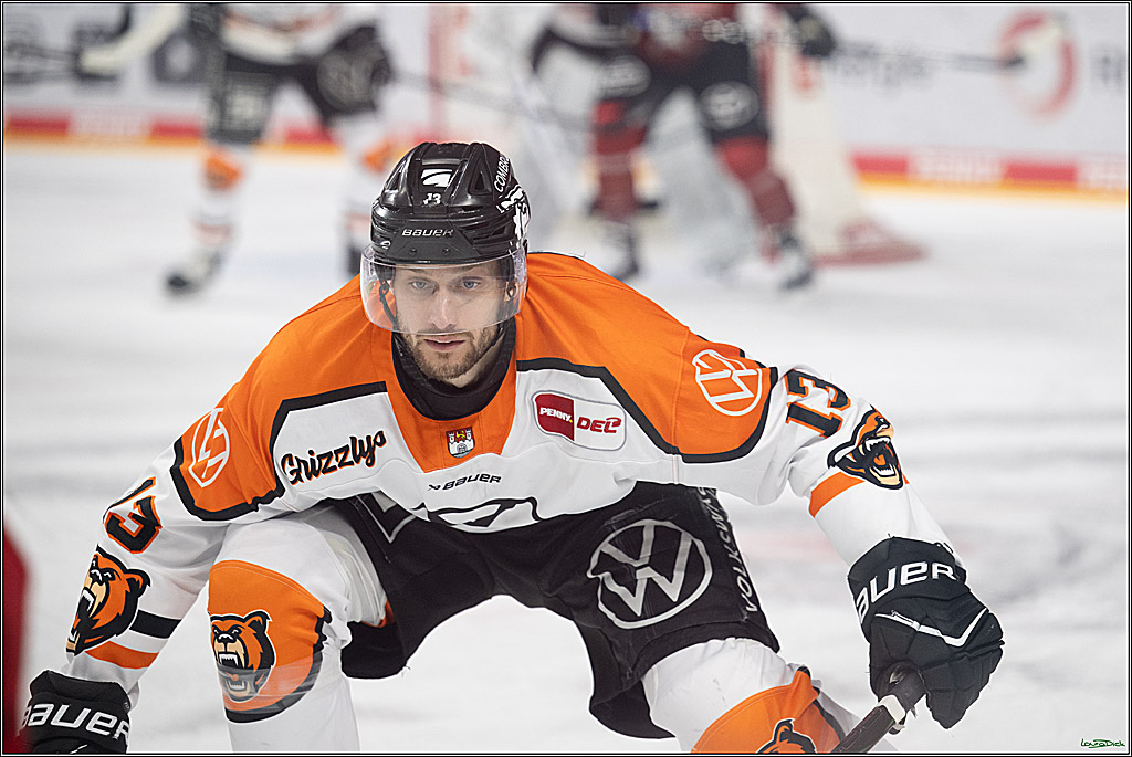 PENNY DEL; Kölner Haie-Grizzlys Wolfsburg; Köln, 18.12.2025