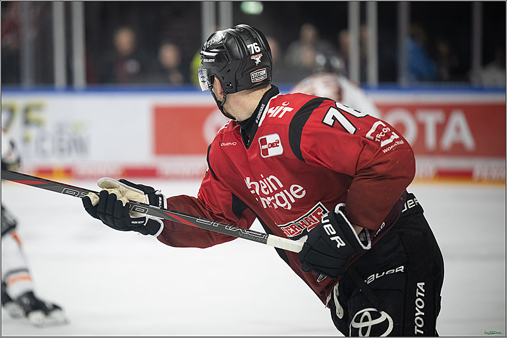 PENNY DEL; Kölner Haie-Grizzlys Wolfsburg; Köln, 18.12.2025