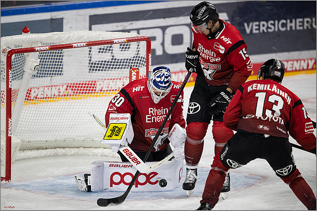 PENNY DEL: Kölner Haie - Fischtown Pinguins Bremerhaven; Köln, 26.12.2025