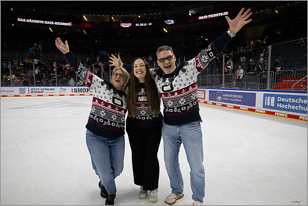 PENNY DEL: Kölner Haie - Fischtown Pinguins Bremerhaven; Köln, 26.12.2025
