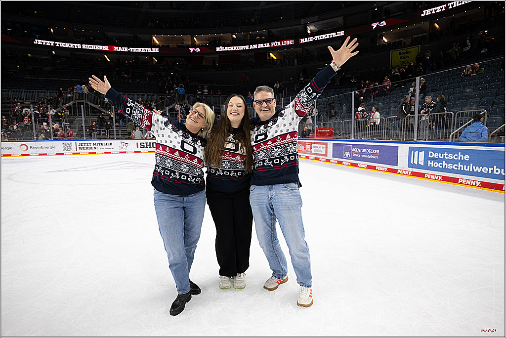 PENNY DEL: Kölner Haie - Fischtown Pinguins Bremerhaven; Köln, 26.12.2025