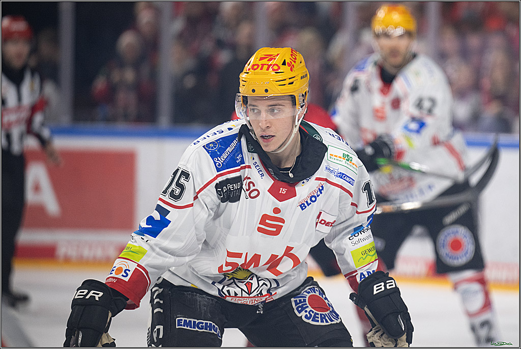 DEL: Kölner Haie - Fischtown Pinguins Bremerhaven; Köln, 26.12.2025