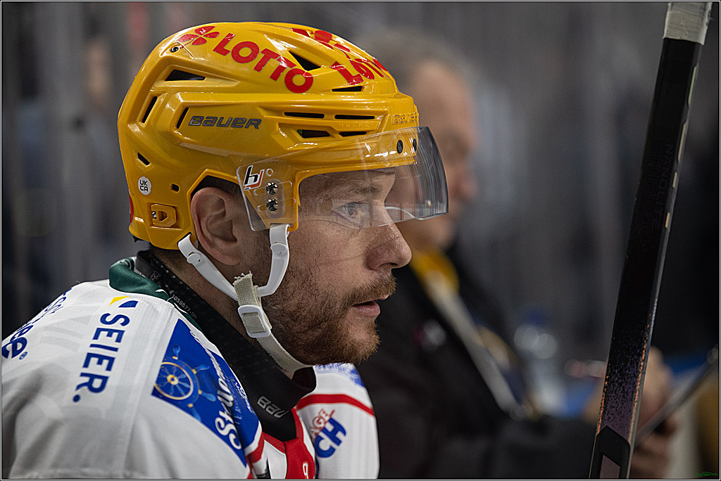 DEL: Kölner Haie - Fischtown Pinguins Bremerhaven; Köln, 26.12.2025