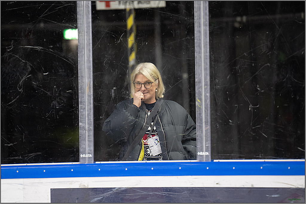 DEL: Kölner Haie - Fischtown Pinguins Bremerhaven; Köln, 26.12.2025